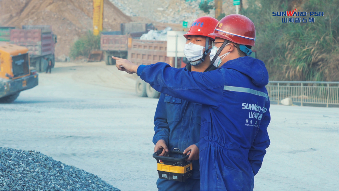 高机能+优服务！bti体育普石勒移动破碎筛分成套设备“沉拳出击”