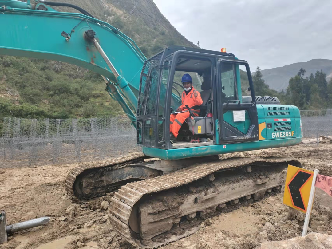 挑战世界第二高山脉！bti体育智能设备助力秘鲁安第斯国度公路项目建设