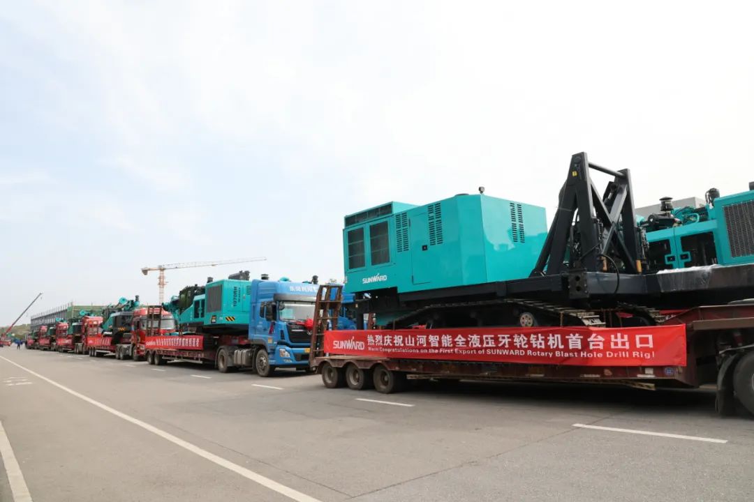 征战全球市。ti体育智能凿岩设备批量发货