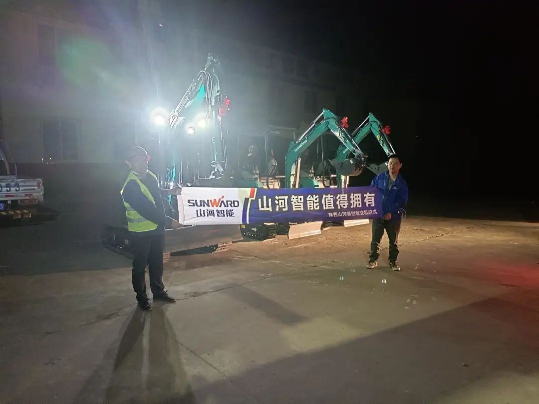 好服务、好设备！bti体育智能挖掘机再获客户追加订单