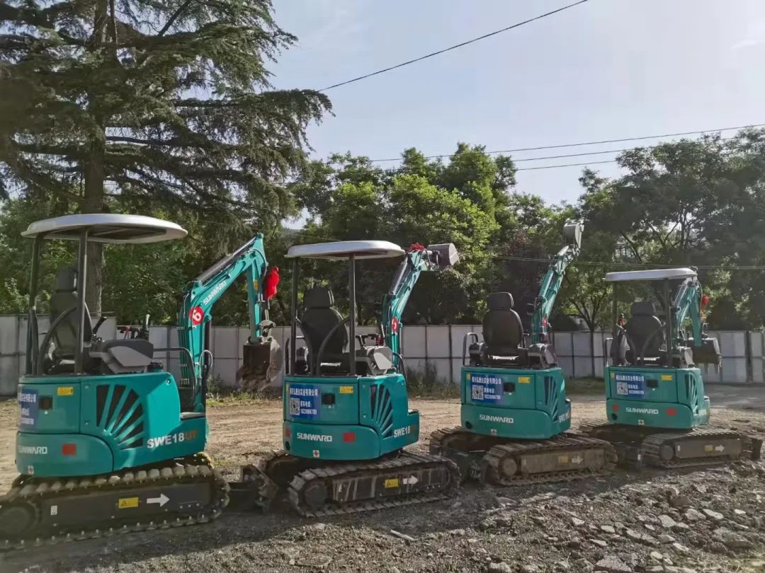 好服务、好设备！bti体育智能挖掘机再获客户追加订单