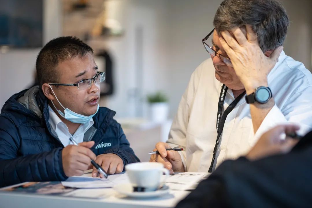 Bauma 2022 | 一组火热现场图带您沉温bti体育智能德国宝马展之旅