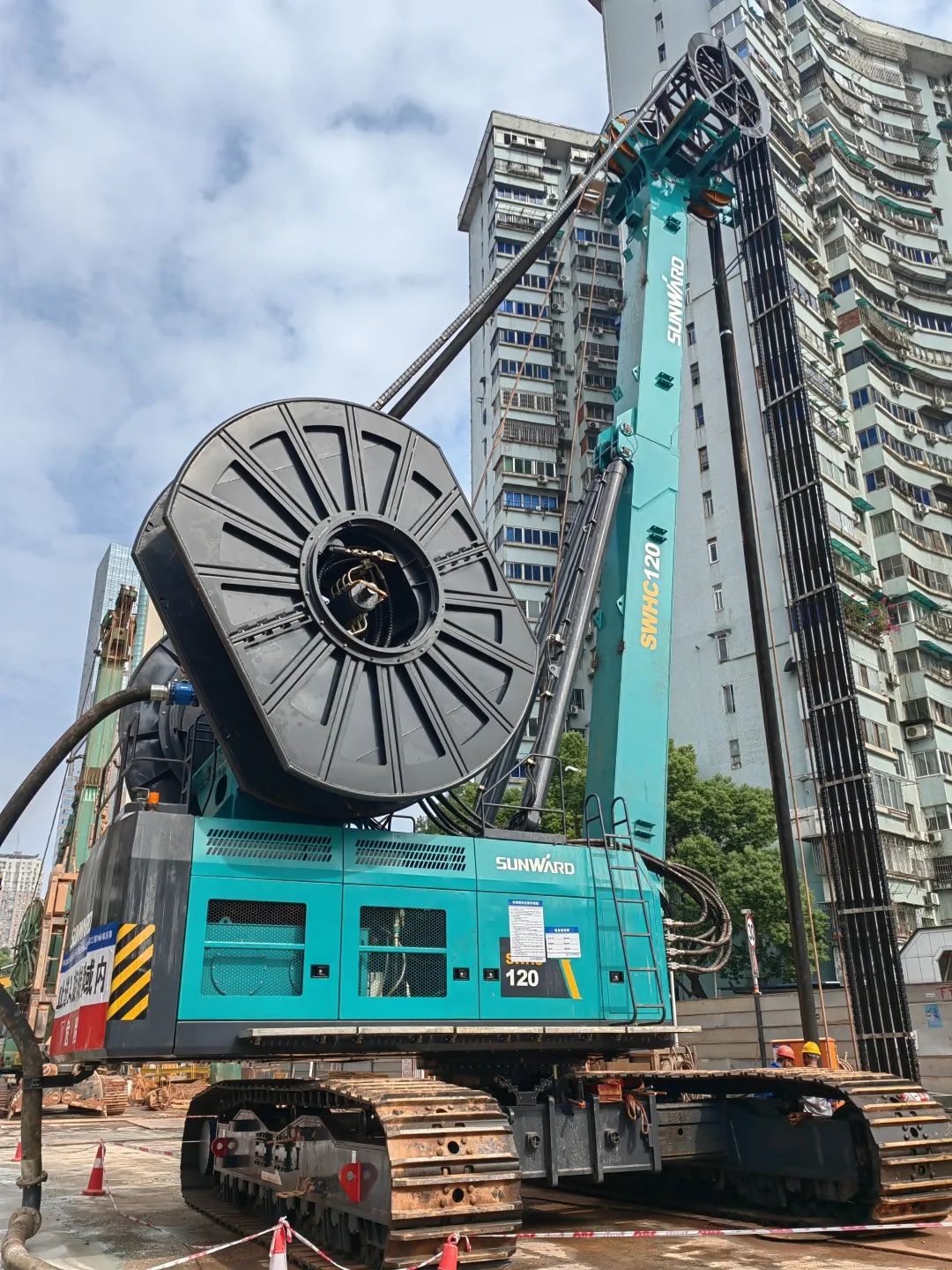 首战创佳绩！bti体育智能双轮铣槽机助建长沙地铁7号线