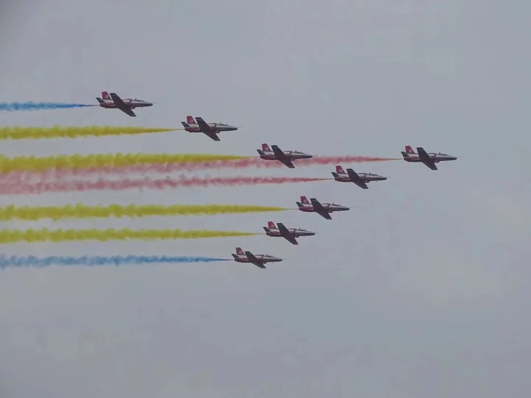 逆势飞舞！bti体育航空携手合作同伴亮相2022南昌飞行大会