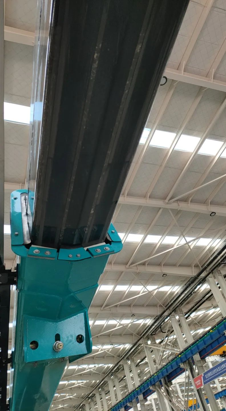 无需扩桥！bti体育智能国四款32米直臂式高空作业平台成功下线