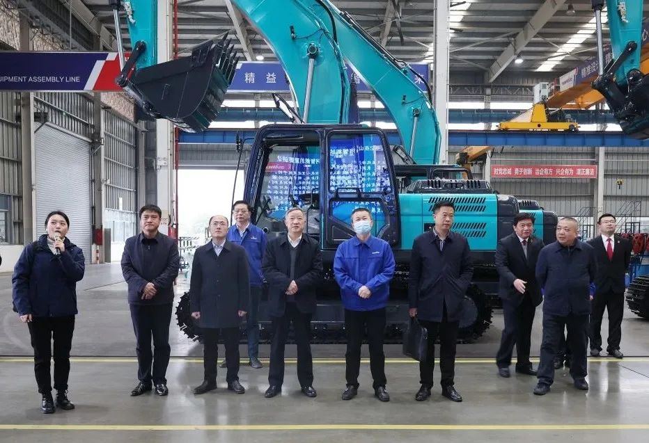 省高院副院长郭正怀调研bti体育智能