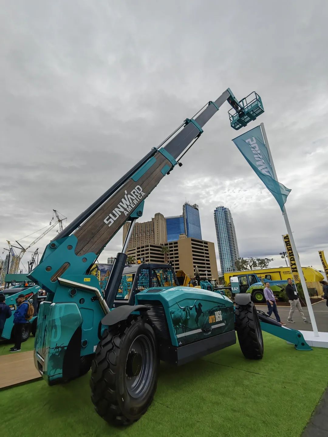 拉展直播 | bti体育智能高空精品亮相2023美国拉展，哪款是你的最爱？