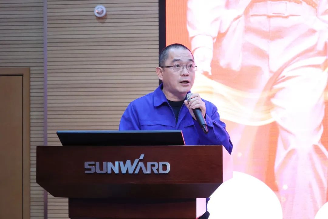 2023年“雷锋传人?长沙楷模”巡讲走进bti体育智能