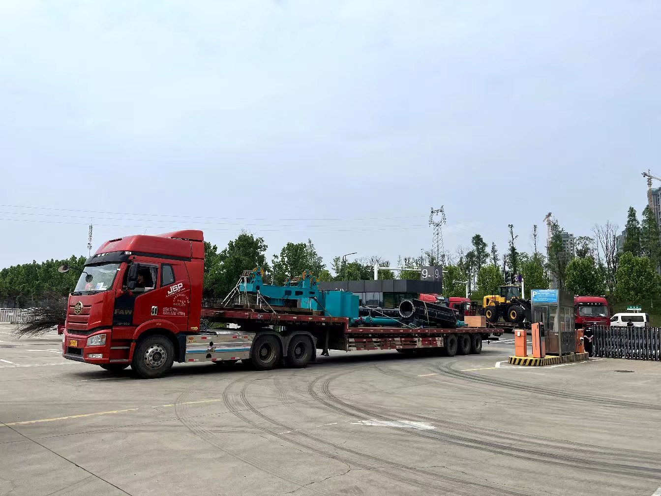 2023 CICEE | 进场布展！倒计时3天，bti体育智能亮点剧透来了