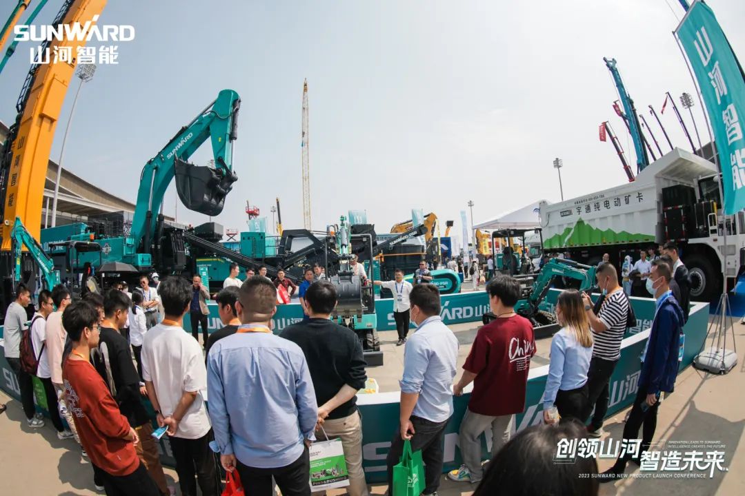 2023 CICEE | bti体育智能亮相2023长沙国际工程机械展！智能化、电动化产品站C位