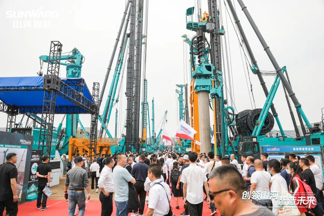 实力出圈！bti体育智能地下工程设备“大阅兵”来了