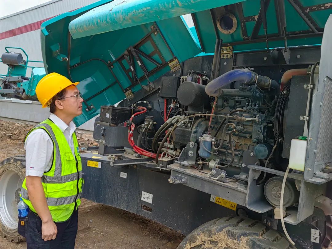 倾听客户心声！bti体育智能高空机械“服务万里杏妆走进东北