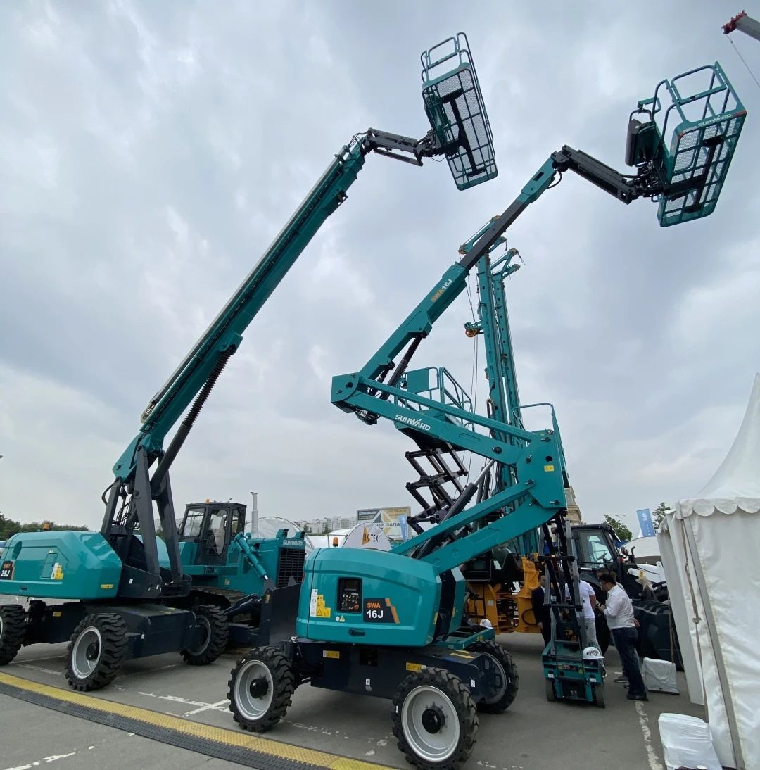 海表销售同比增长超200%！bti体育智能高空机新帆步“出海”