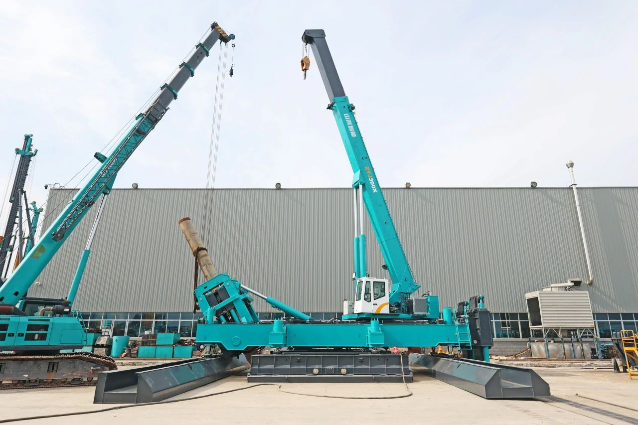 “bti体育绿”闪灼西子湖畔！bti体育智能ZYJ300X斜桩压桩机强势来袭