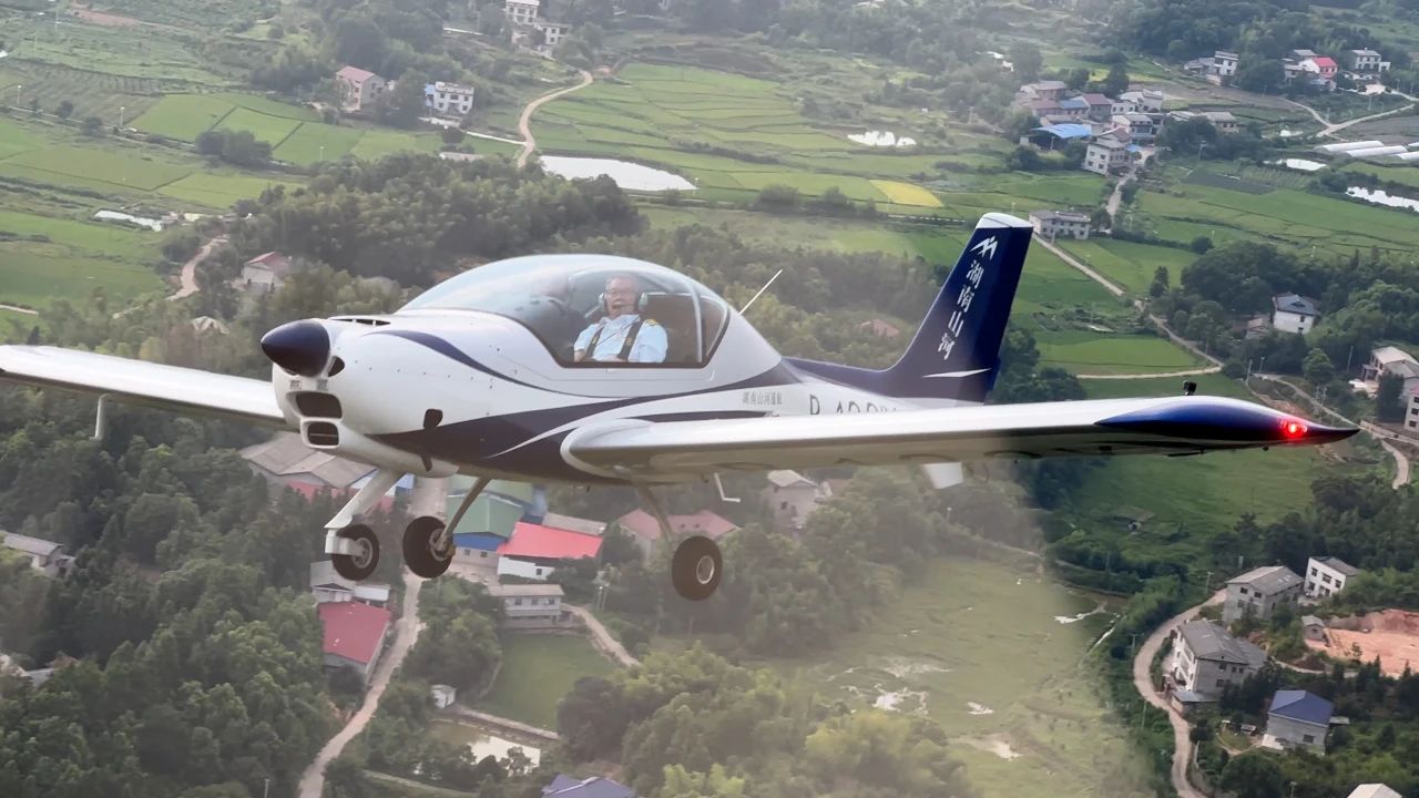 二十载磨砺，“阿若拉”飞机累计飞行功夫突破11万幼时！