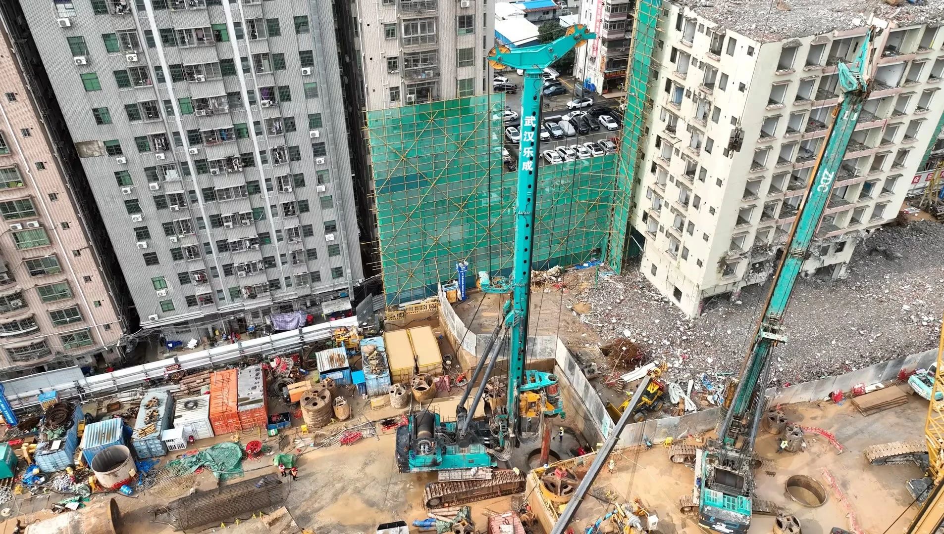 机能凸起，超强助力！bti体育智能旋挖钻机助力深圳地铁五和站施工