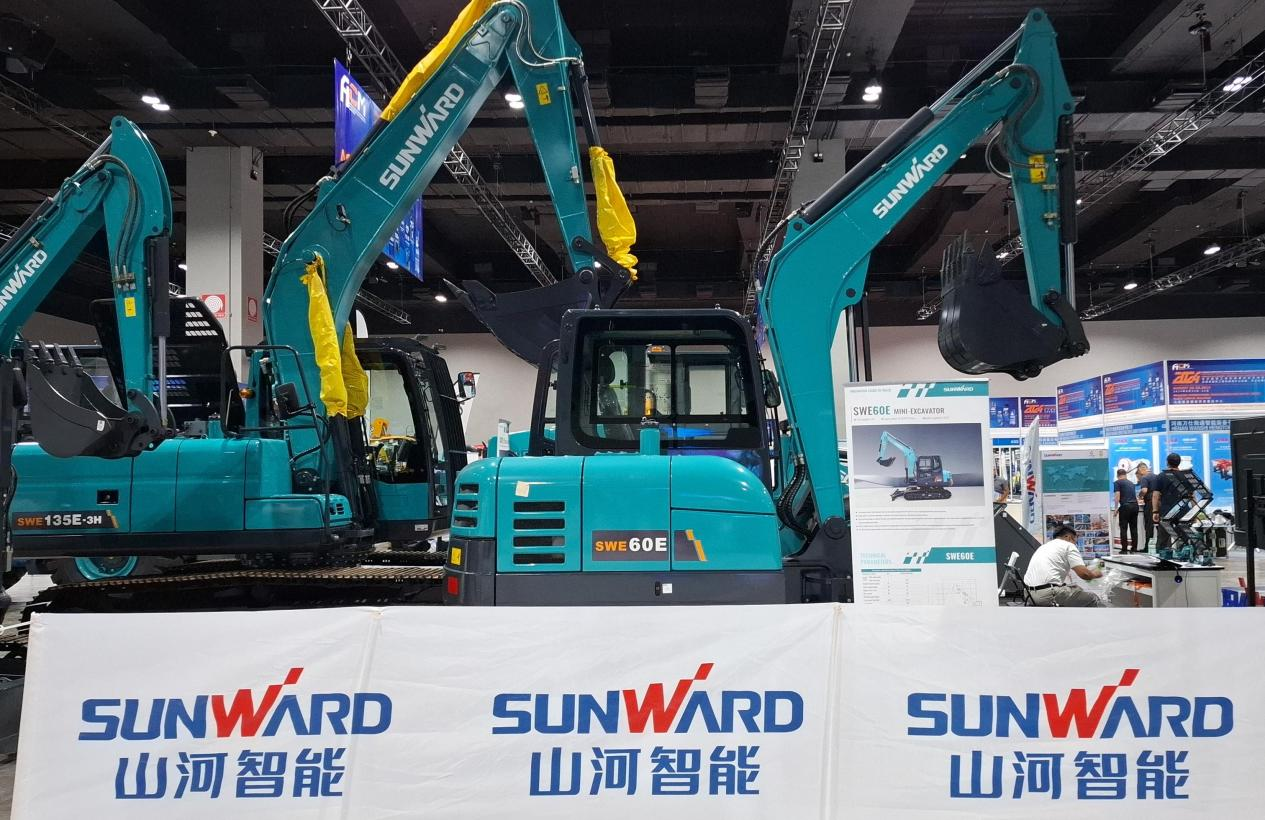 扬帆起航 | bti体育智能闪灼长沙工程机械展东南亚分展