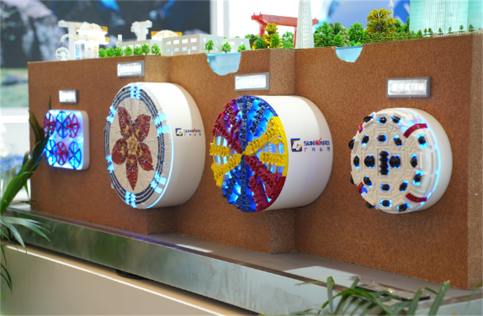 智造空间，价值共生！广州bti体育杰出亮相2024上海宝马展