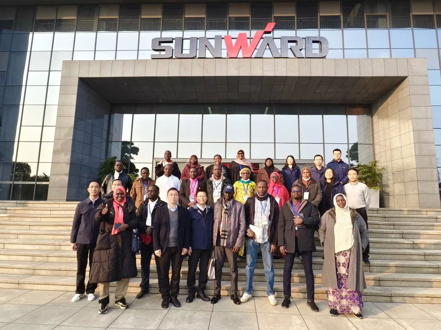 尼日尔农业治理和技术研建班调研bti体育智能