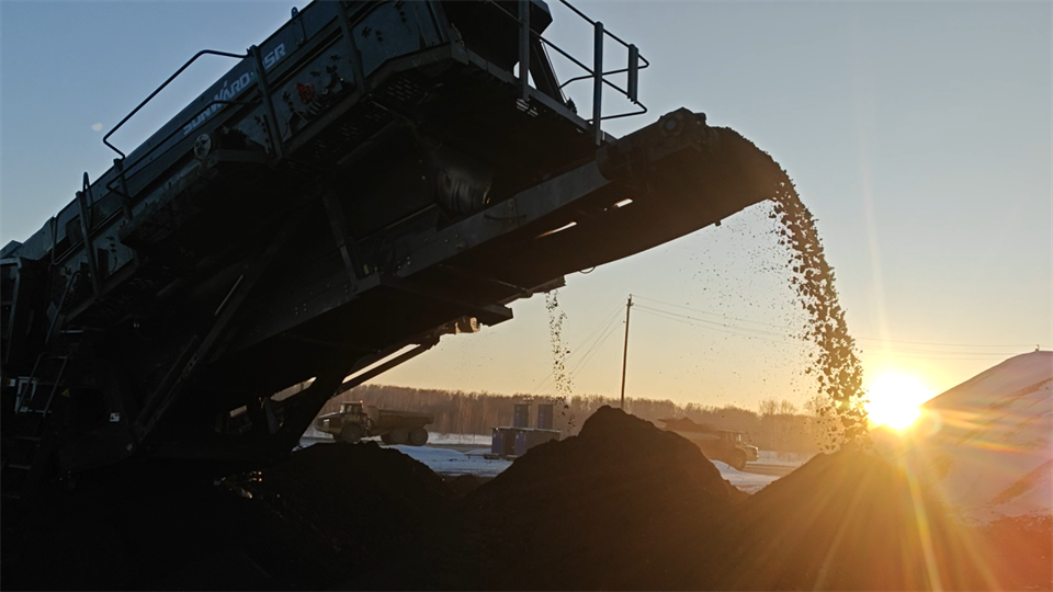 不惧-30℃极寒挑战，bti体育普石勒破碎筛分设备不变运行！