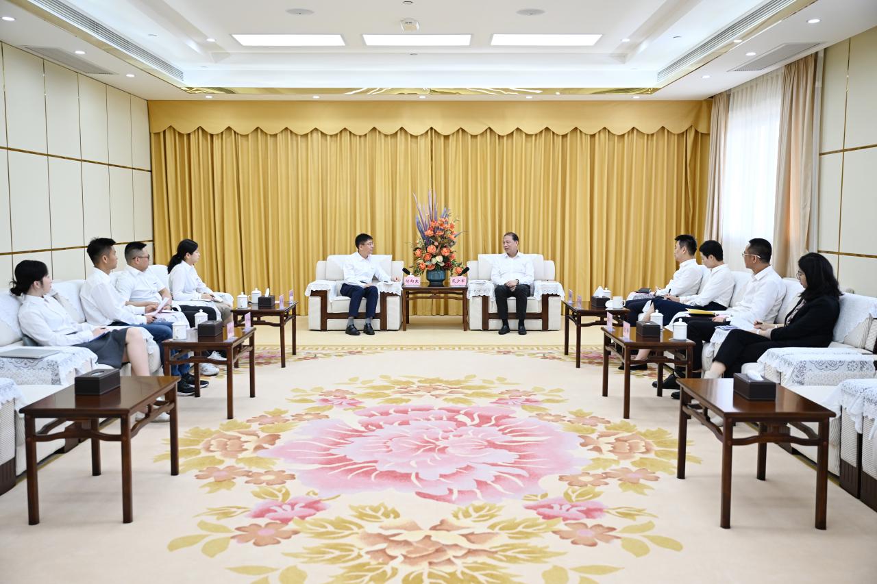 范少军会见bti体育智能董事长付向东