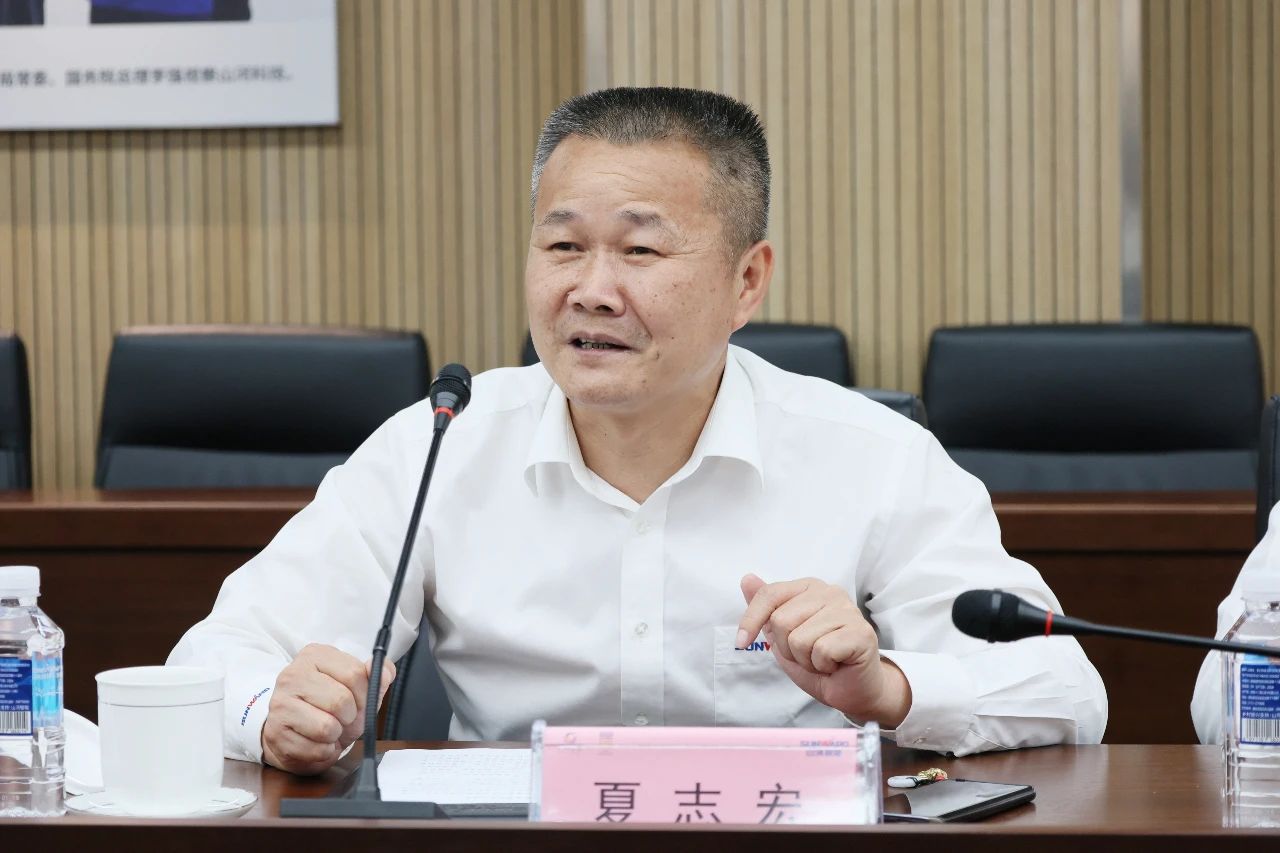 天能控股集团党委书记、董事长张天任率队到访bti体育智能