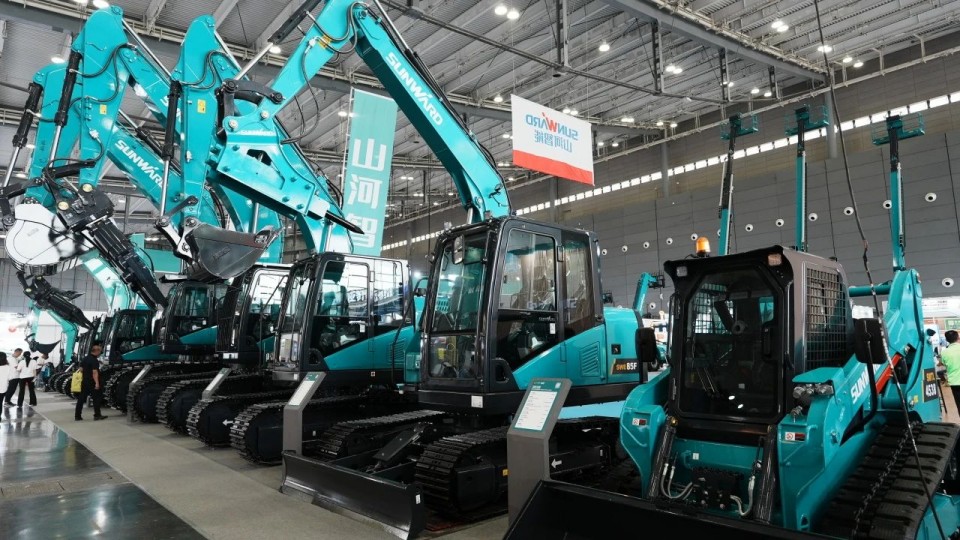 2025 CICEE | 从单一工具迈向多元化解决规划，bti体育智能出现非凡挖掘机风采