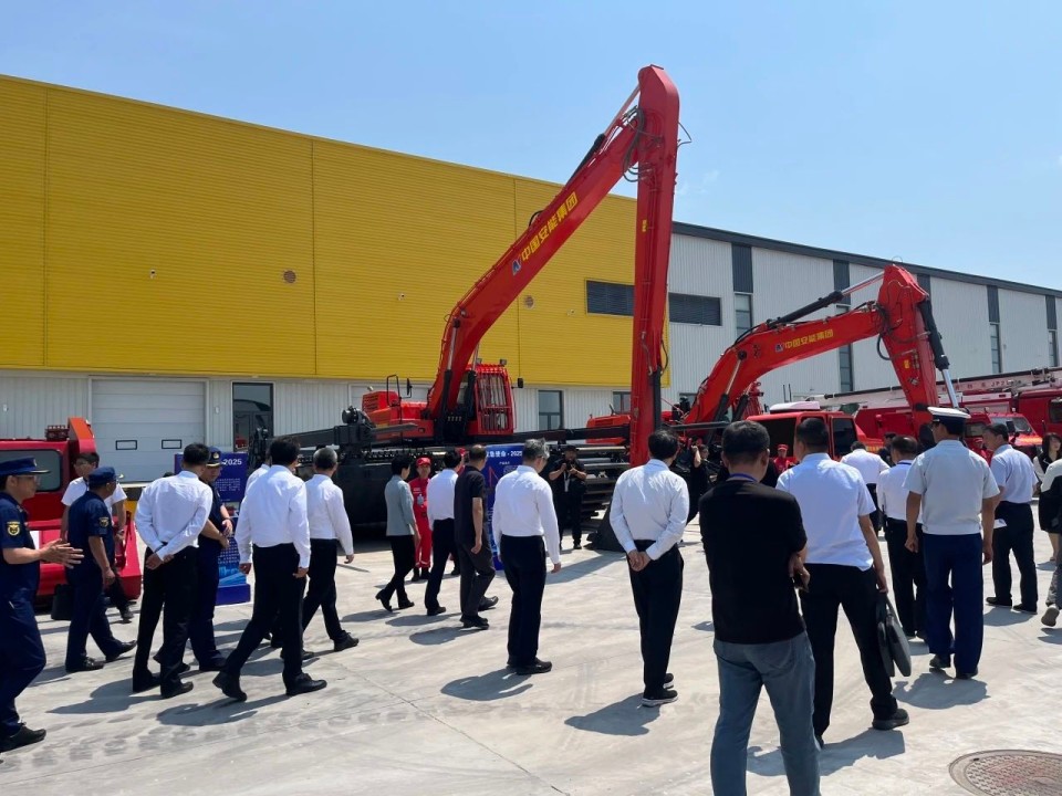 硬核破解“最后一公里”难题，bti体育智能应急接济设备助力“应急使命·2025”演习！