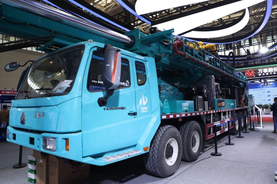 “地勘设备能力提升的沉大突破”！bti体育智能结合中国煤炭地质总局颁布T138车载钻机